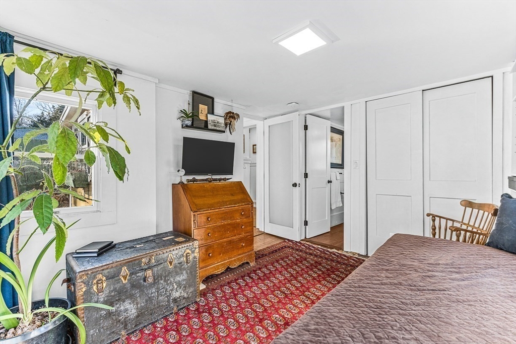 87 Great Woods Road Saugus, MA 01906 - Photo 22 of 42