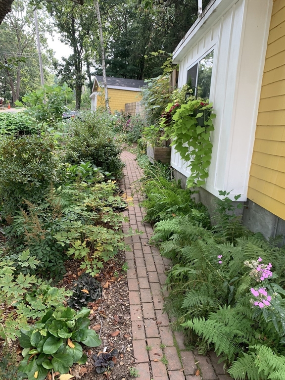 87 Great Woods Road Saugus, MA 01906 - Photo 41 of 42