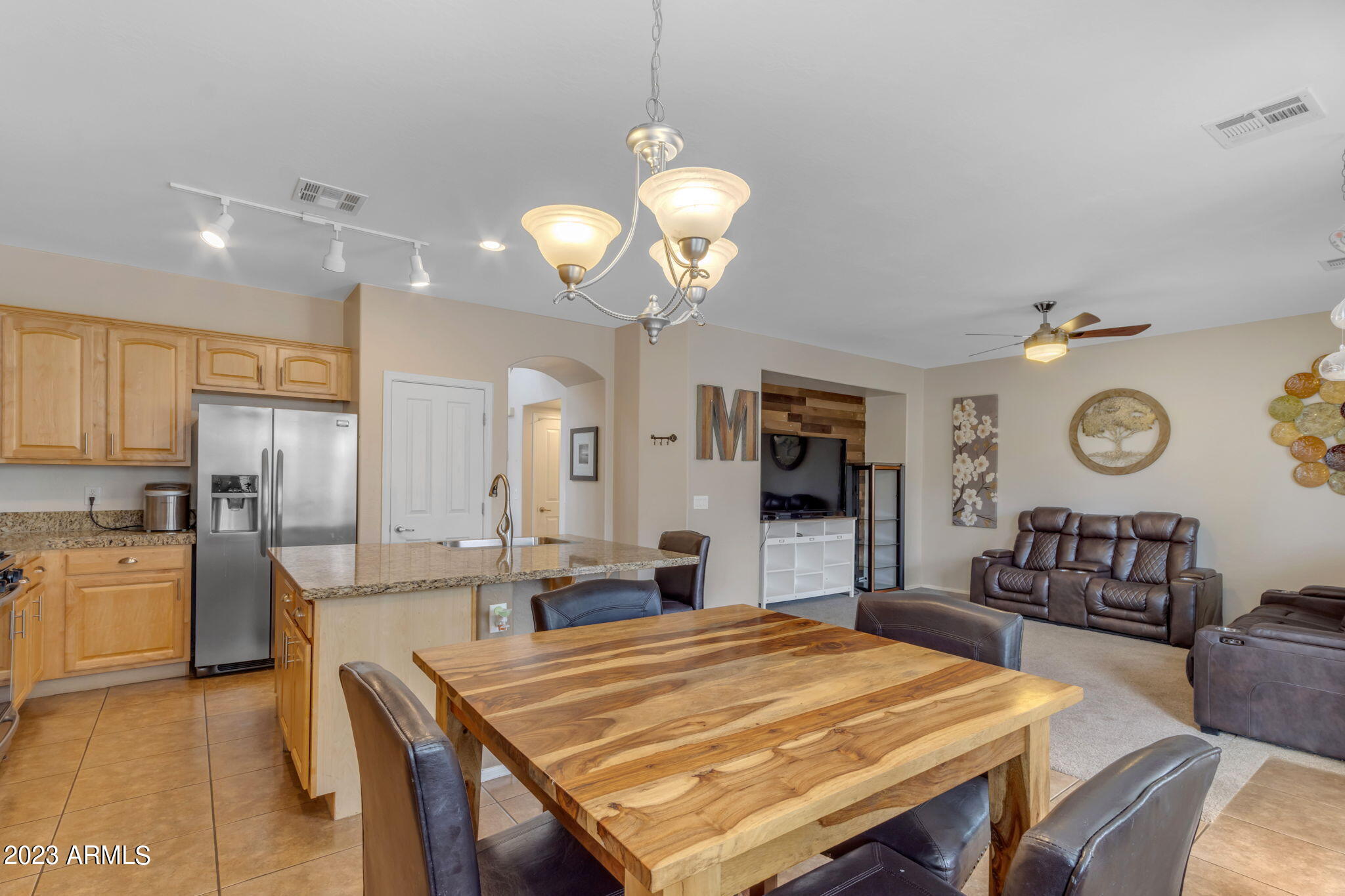 3816 East Phelps Street Gilbert, AZ 85295 - Photo 10 of 36 Eat-in Kitchen Area