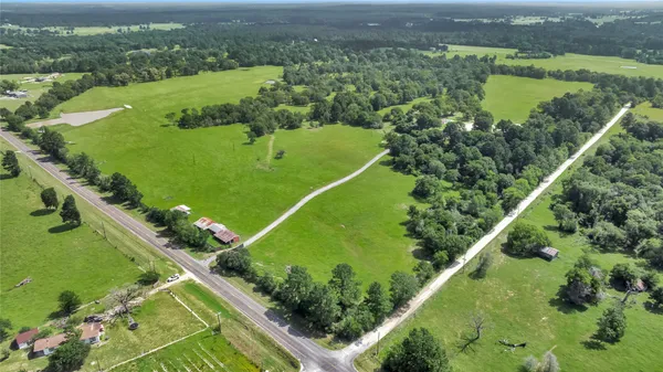 $5,000,000 | 15184 Fm 2620, Bedias, TX 77831