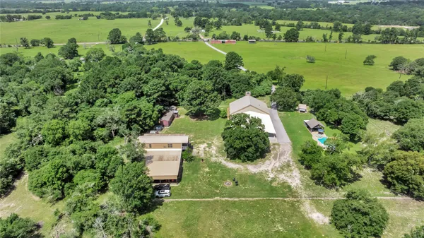 $5,000,000 | 15184 Fm 2620, Bedias, TX 77831