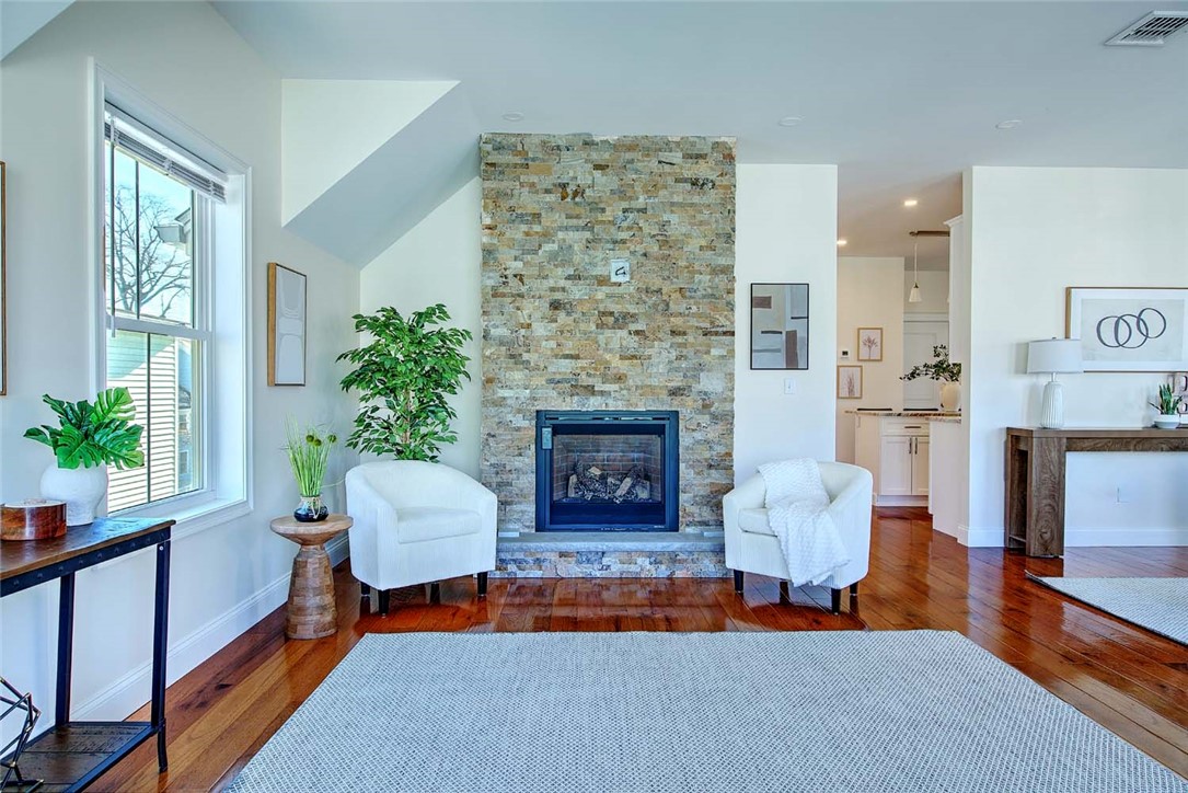 169 Transit Street, Unit 2 Providence, RI 02906 - Photo 14 of 37