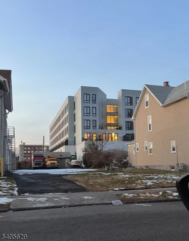 $1,500,000 | 433 Park Street, Hackensack, NJ 07601