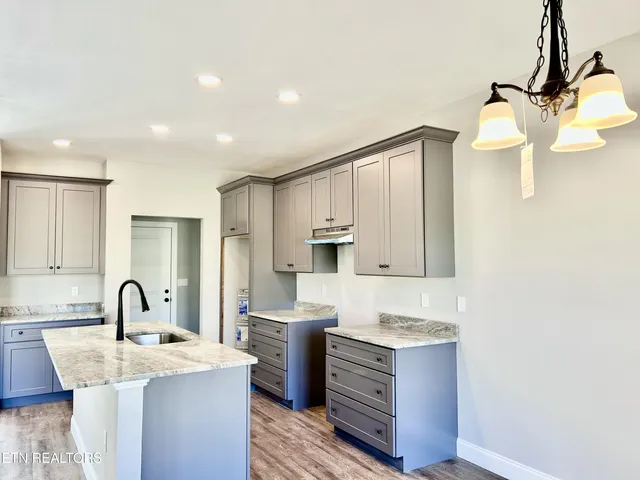 $470,000 | 5035 Cheyenne Drive, Crossville, TN 38572