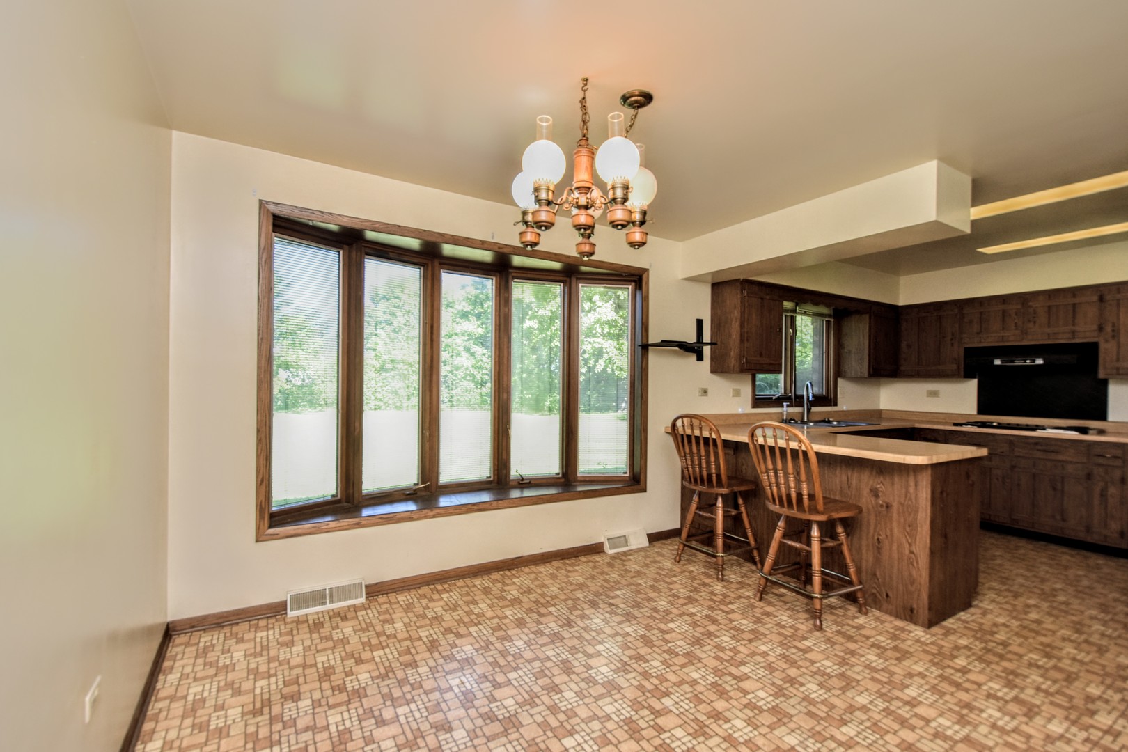 1623 North River Road Libertyville, IL 60048 - Photo 17 of 48