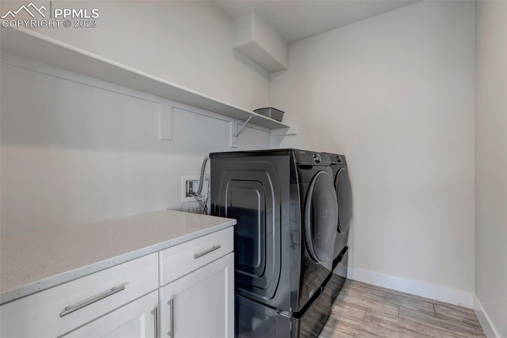 3259 Red Cavern Road Colorado Springs, CO 80908 - Photo 25 of 36 Laundry room