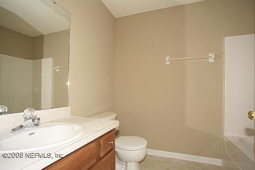 3766 Star Leaf Road West Jacksonville, FL 32210 - Photo 8 of 11 Bath