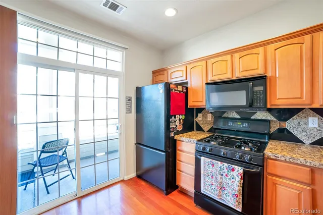 $2,400 | 9816 East Carolina Place, Aurora, CO 80247