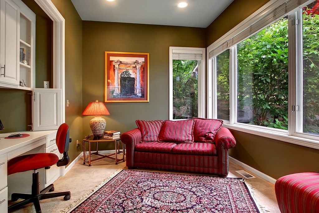 15831 Southeast 45th Street Bellevue, WA 98006 - Photo 7 of 22