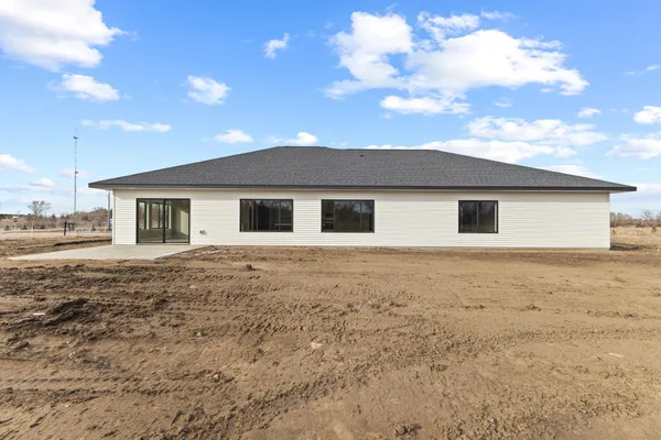 $625,000 | 3674 36th Street South, St. Cloud, MN 56301