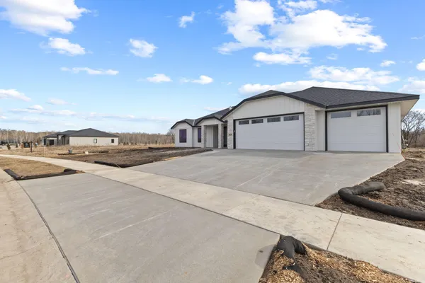 $625,000 | 3674 36th Street South, St. Cloud, MN 56301