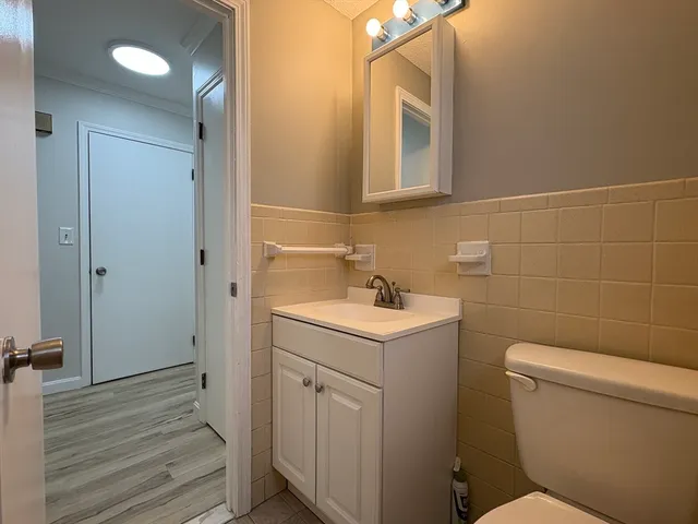 $2,800 | 61-63 Pelham Street, Unit 61, Methuen, MA 01844