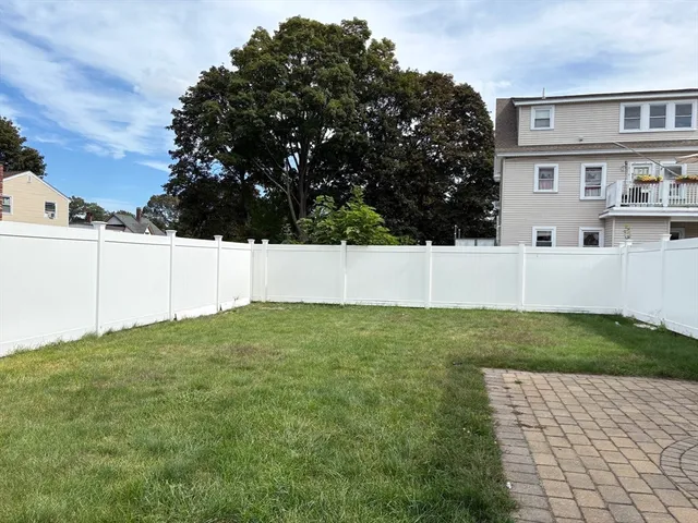 $2,800 | 61-63 Pelham Street, Unit 61, Methuen, MA 01844