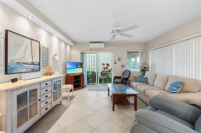 $145,000 | 223 South Federal Highway, Unit 22, Dania Beach, FL 33004