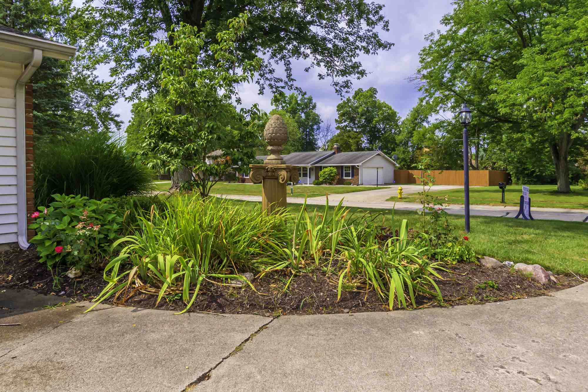 2933 Old Orchard Road Fort Wayne, IN 46804 - Photo 6 of 25