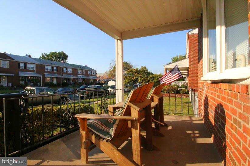1711 Stokesley Road Baltimore, MD 21222 - Photo 26 of 30 a view of balcony with couch