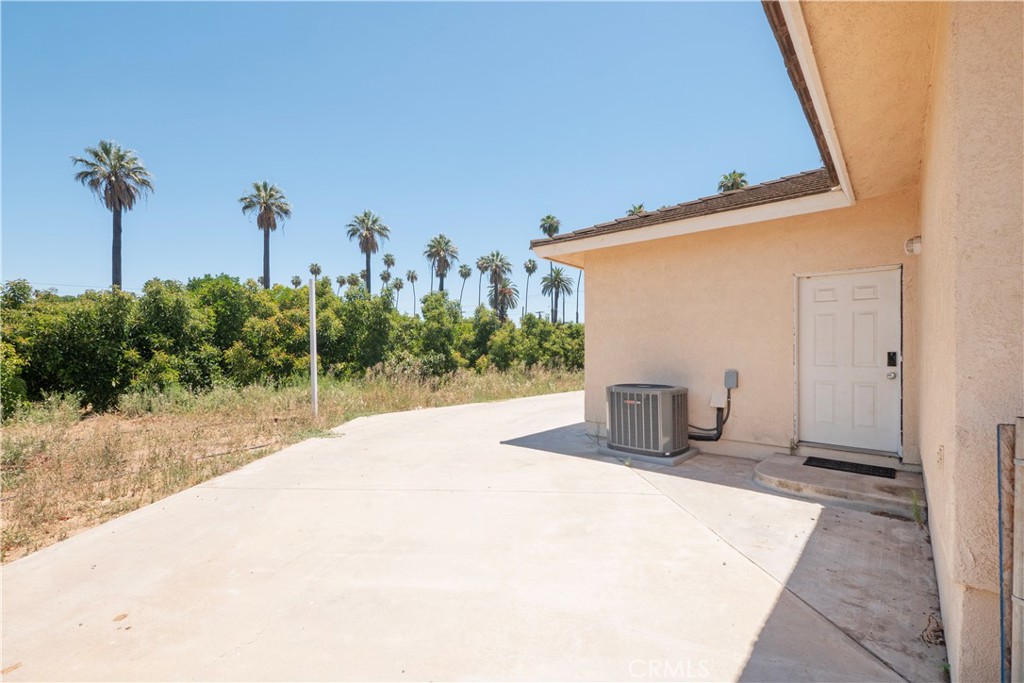 8715 Dufferin Avenue Riverside, CA 92504 - Photo 42 of 46 Gallery Image 42