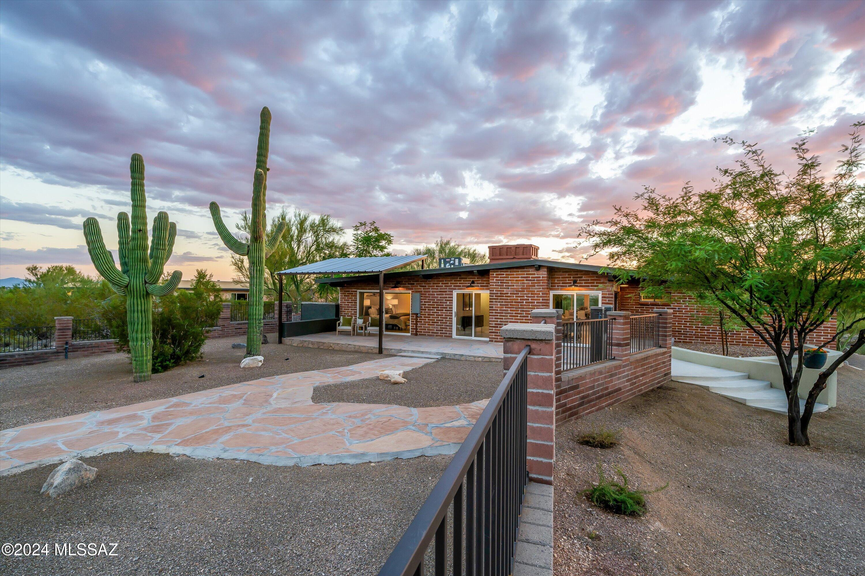 4270 North Swan Road Tucson, AZ 85718 - Photo 27 of 42