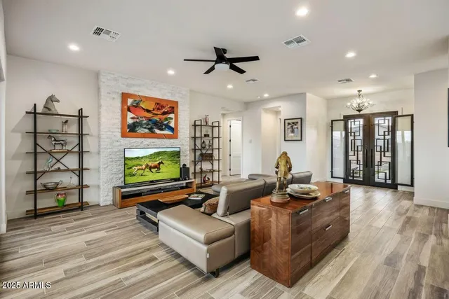 $899,000 | 16332 East Skinner Drive, Scottsdale, AZ 85262