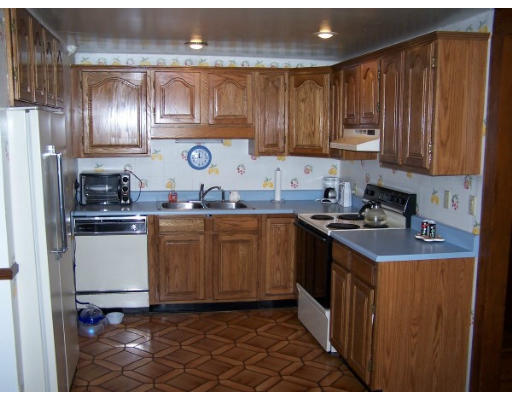 3 Lindor Road North Reading, MA 01864 - Photo 3 of 8 Gallery Image 3