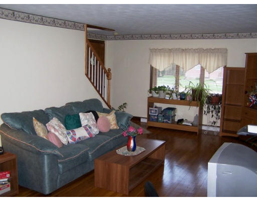 3 Lindor Road North Reading, MA 01864 - Photo 6 of 8 Gallery Image 6