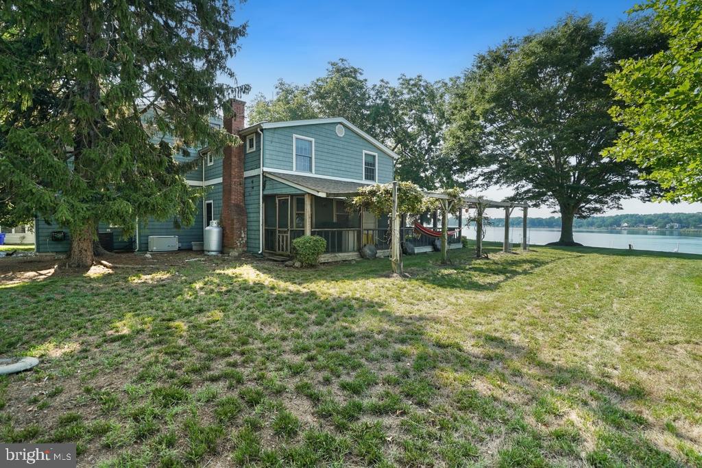 11260 Acker Road Newburg, MD 20664 - Photo 4 of 50