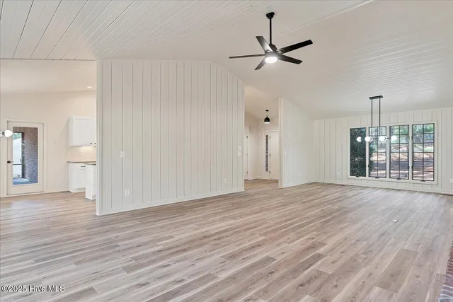 $2,100 | 111 Forest Square Lane, Seven Lakes, NC 27376