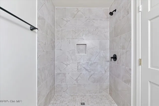 $2,100 | 111 Forest Square Lane, Seven Lakes, NC 27376