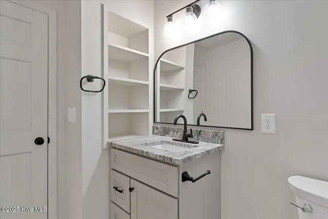 $2,100 | 111 Forest Square Lane, Seven Lakes, NC 27376