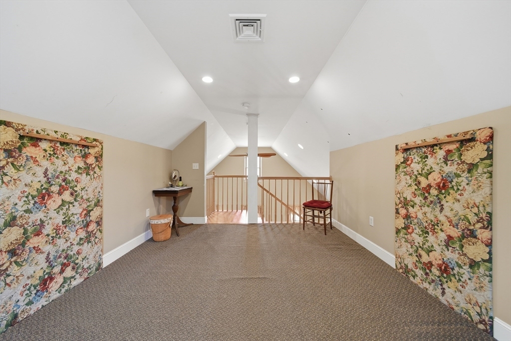 19 Peter Road North Reading, MA 01864 - Photo 14 of 42 Gallery Image 14