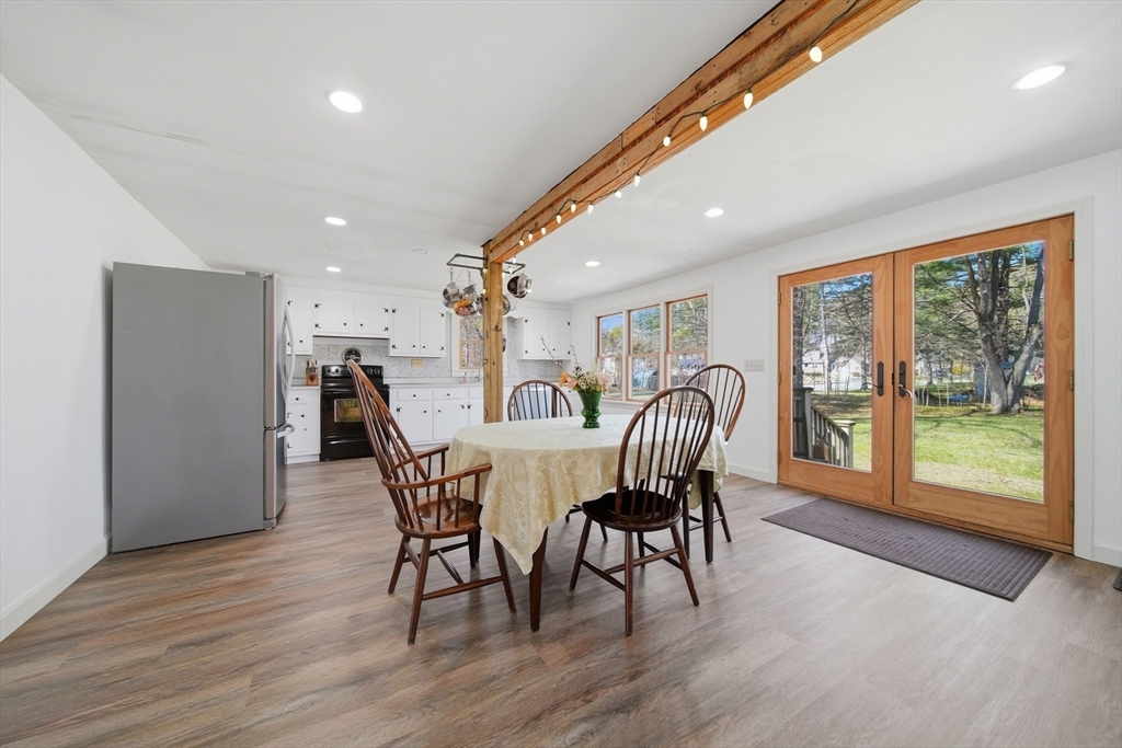 19 Peter Road North Reading, MA 01864 - Photo 6 of 42 Gallery Image 6