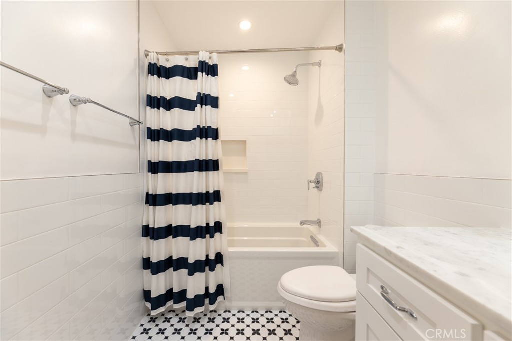 28009 Ridgebluff Court Rancho Palos Verdes, CA 90275 - Photo 25 of 41 Gallery Image 25