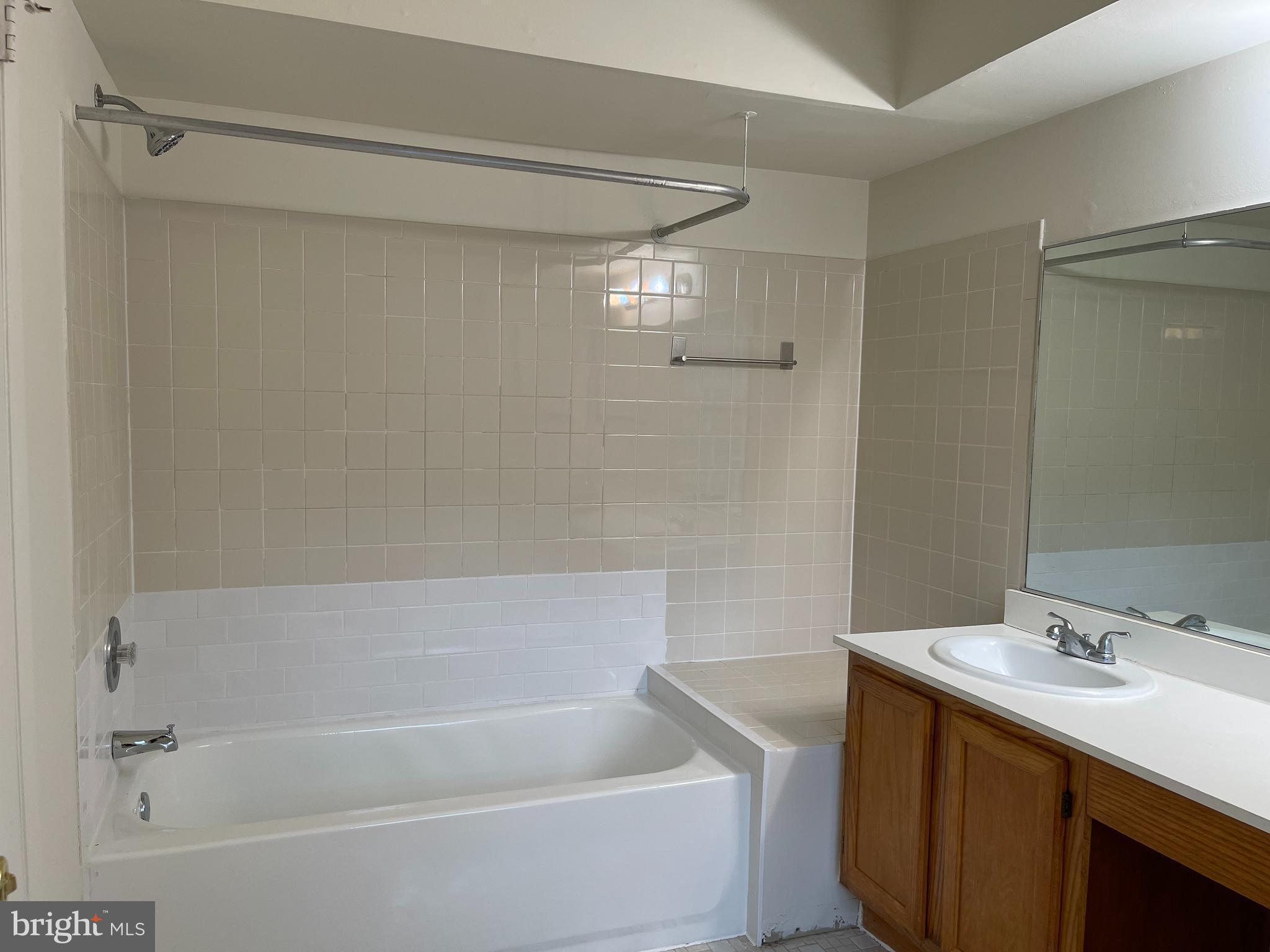 115 Federal Court, Unit 4 Princeton, NJ 08540 - Photo 11 of 15
