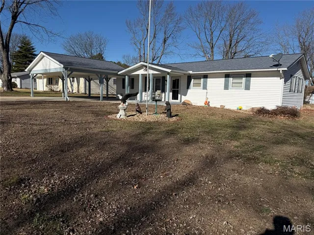 $219,900 | 3020 Sycamore Street, Cuba, MO 65453