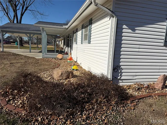 $219,900 | 3020 Sycamore Street, Cuba, MO 65453