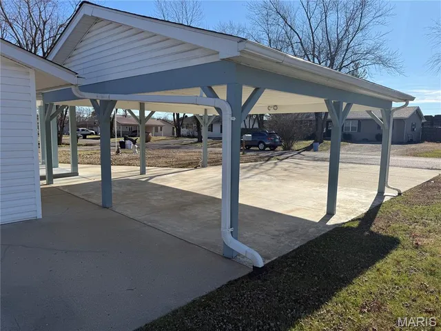 $219,900 | 3020 Sycamore Street, Cuba, MO 65453
