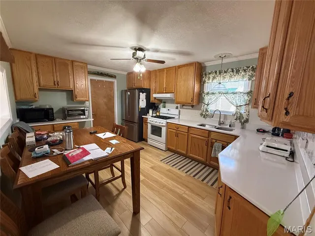 $219,900 | 3020 Sycamore Street, Cuba, MO 65453