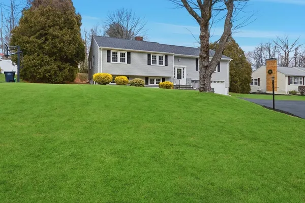 $4,500 | 38 Juniper Lane, Holden, MA 01520