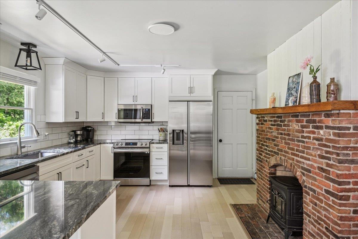 7 Grassy Brook Road Brookline, VT 05345 - Photo 11 of 58