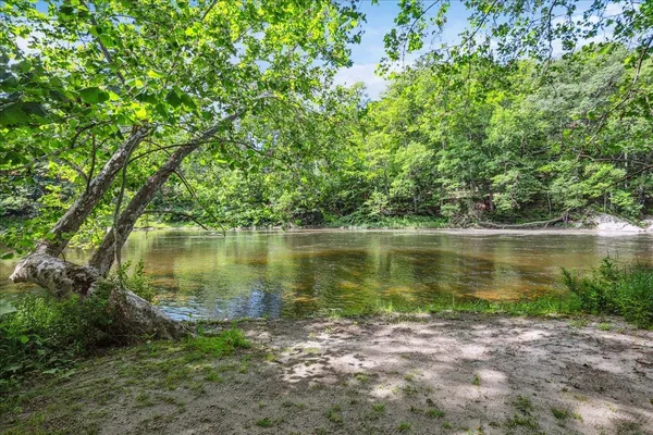 $525,000 | 7 Grassy Brook Road, Brookline, VT 05345