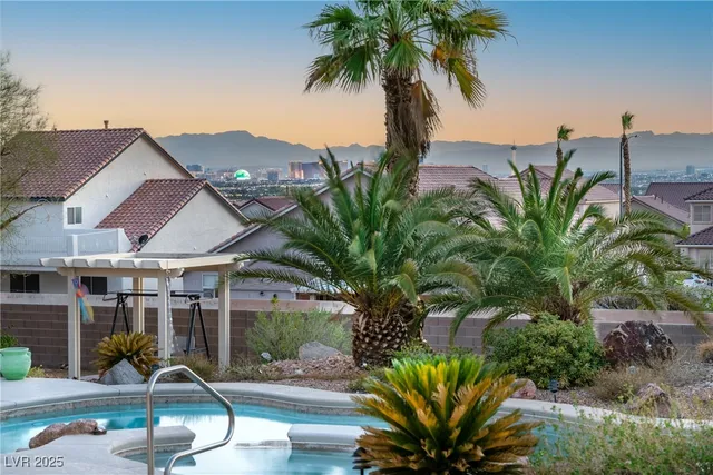 $795,000 | 1239 North Hollywood Boulevard, Las Vegas, NV 89110