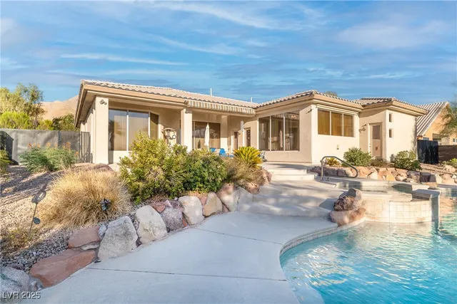 $795,000 | 1239 North Hollywood Boulevard, Las Vegas, NV 89110