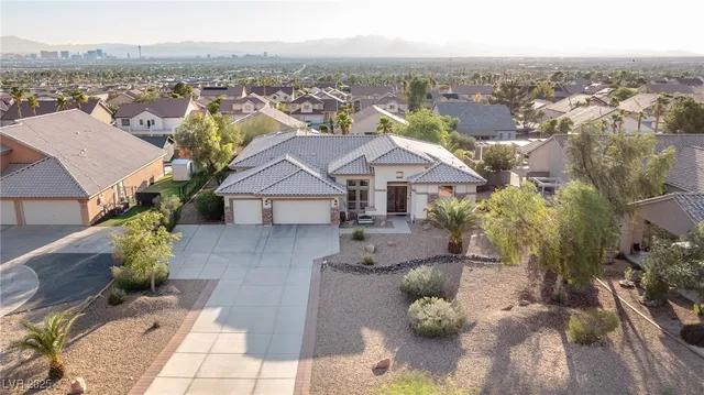 $795,000 | 1239 North Hollywood Boulevard, Las Vegas, NV 89110