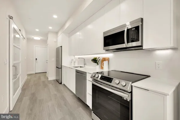 $1,900 | 2005 11th Street Northwest, Washington, DC 20001