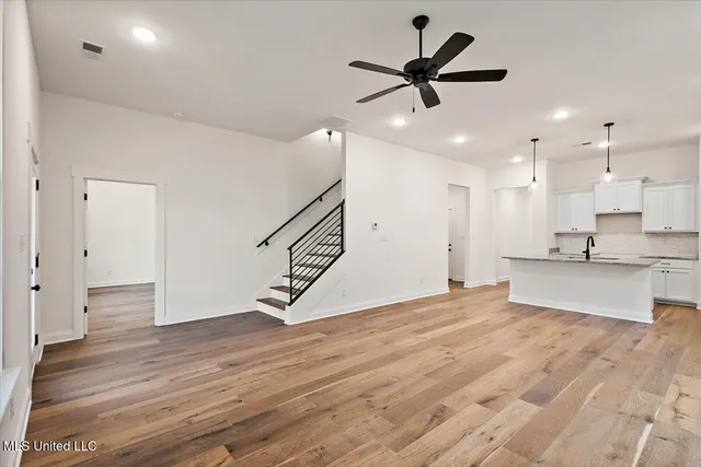 $329,900 | 779 Quitman Court West, Nesbit, MS 38651