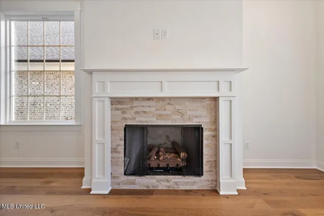 $329,900 | 779 Quitman Court West, Nesbit, MS 38651