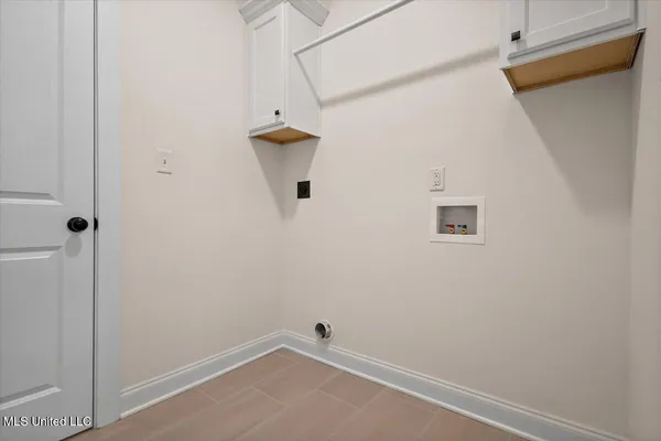 $329,900 | 779 Quitman Court West, Nesbit, MS 38651