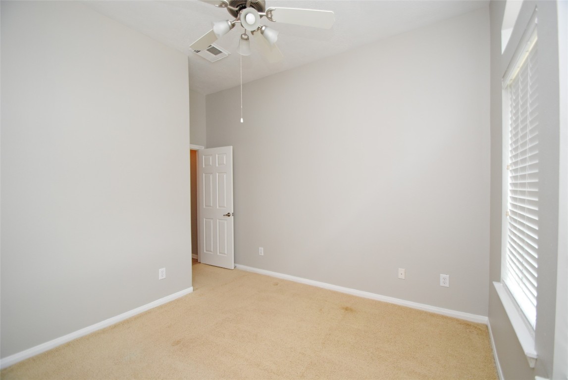 13409 Garden Spring Court Rosharon, TX 77583 - Photo 28 of 38