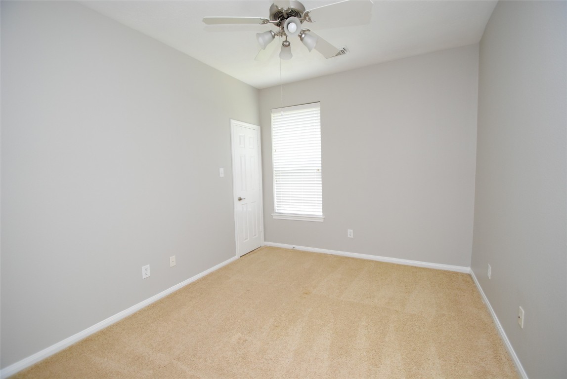 13409 Garden Spring Court Rosharon, TX 77583 - Photo 29 of 38