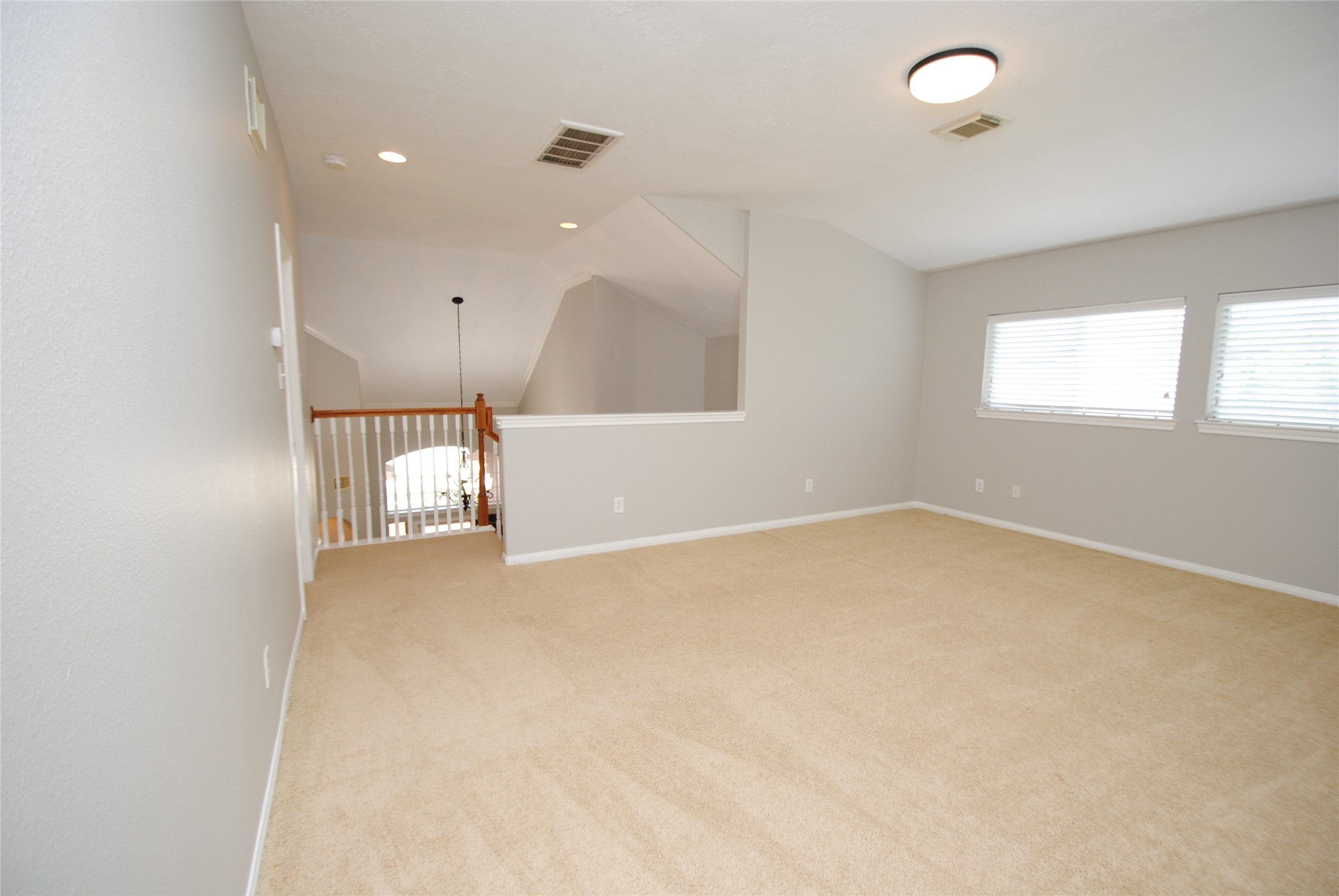 13409 Garden Spring Court Rosharon, TX 77583 - Photo 32 of 38 an empty room with windows